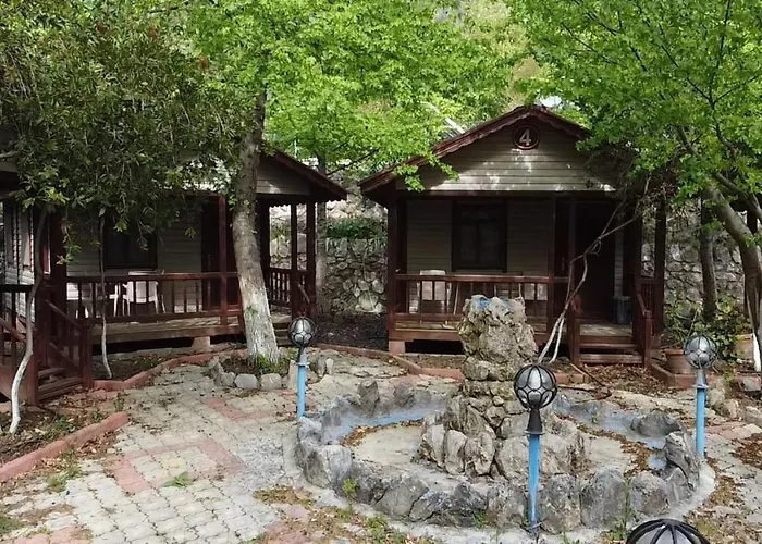 Yuvarlakçay Pınar *